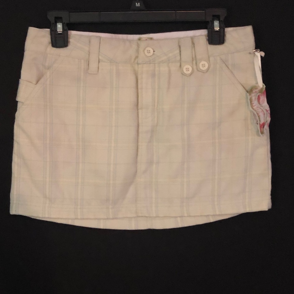Rusty Surfer Plaid Skirt Juniors size 5 Pockets Outdoor sporty feel yellow blue